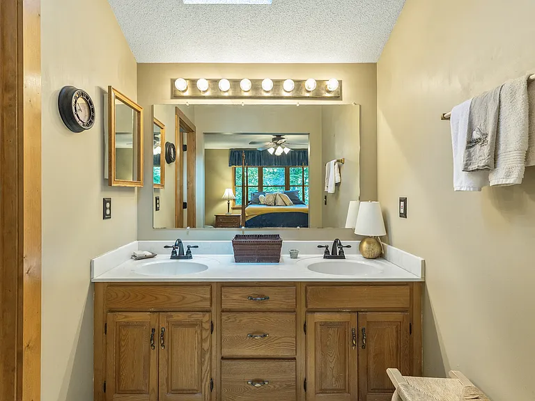 412 Dog Mountain Rd — Photo 22