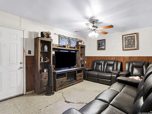 2nd image of 3119 GOOSECREEK ST
