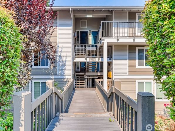 3236 80th Ave SE APT 4
