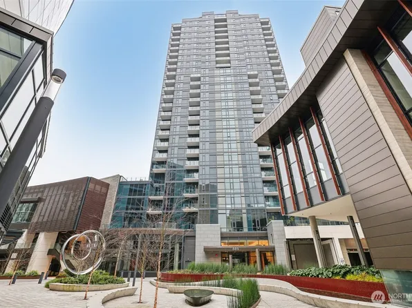 889 Avenue Square NE #303, Bellevue, WA 98004