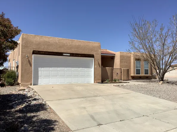 6676 Augusta Hills Dr NE, Rio Rancho, NM 87144