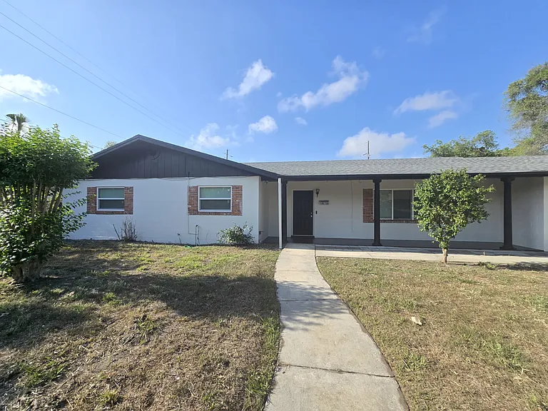 1816 Rendale Dr — Photo 4