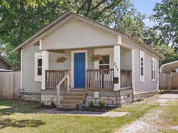 225 S Quebec Ave, Tulsa, OK 74112