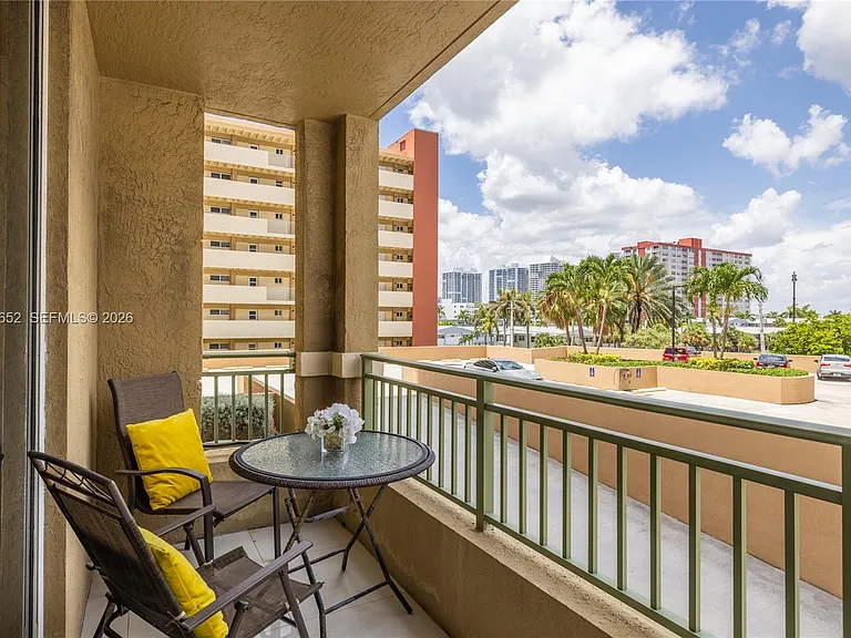 2080 S Ocean Dr #202 — Photo 19