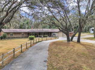 4111 Robinson Rd, Valrico, FL 33594