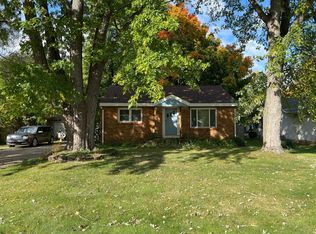 4154 Cleveland Ave, Stevensville, MI 49127