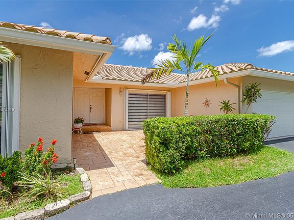 3rd image of 9091 NW 13th St