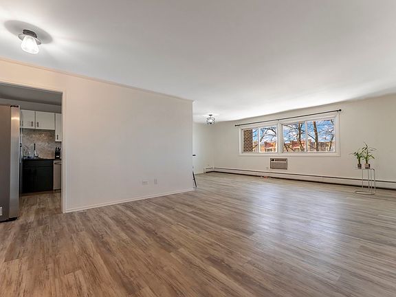3rd image of 10015 Beverly Dr APT 404