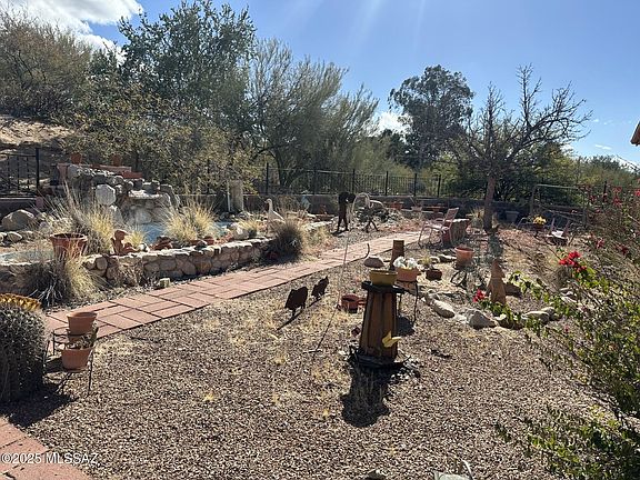 3rd image of 700 W Bangalor Dr