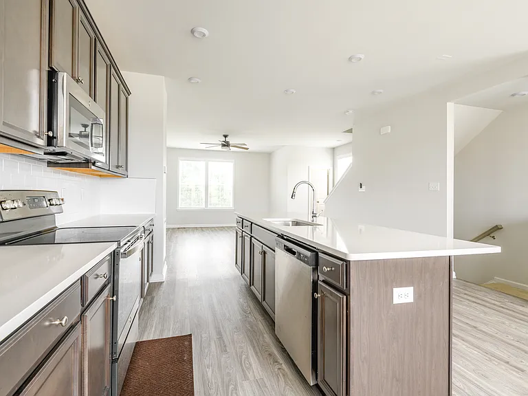 2023 Wood Owl Way — Photo 7