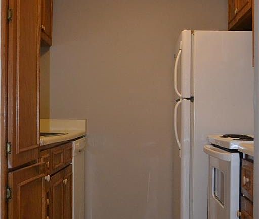 3rd image of 1602 Mill St Unit 301