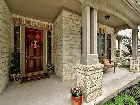 5th image of 110 Abbey Dr