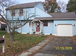 9 Beechwood Ave, Villas, NJ 08251