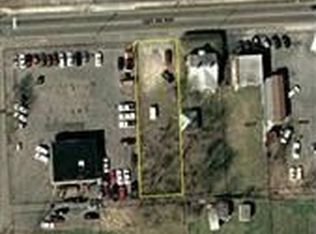 1743 1st Ave SW, Hickory, NC 28602