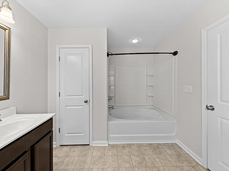 199 Stanley Ct — Photo 22