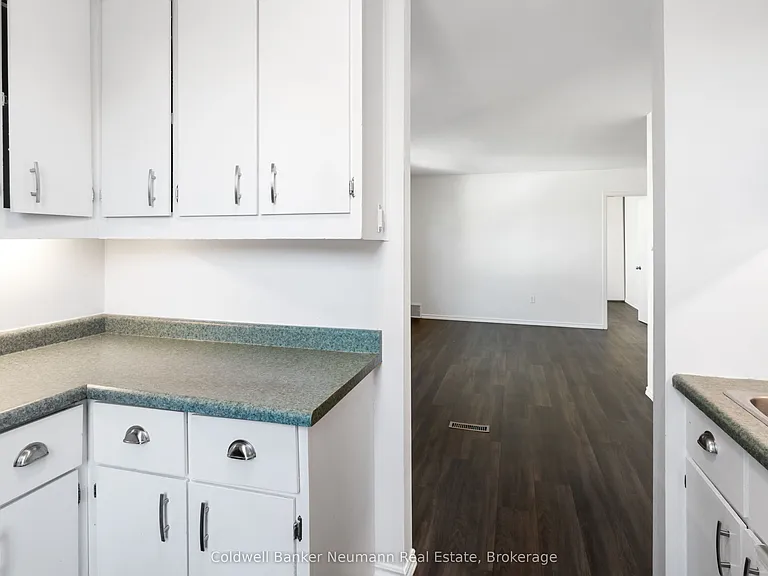 56 Yarmouth St #A — Photo 5