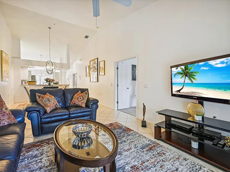 6820 Beach Resort Dr #14 — Photo 9