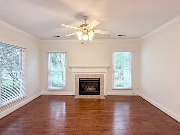 4th image of 7901 Elphin Ct #1