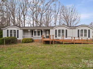 1015 Southwood Dr, Clover, SC 29710