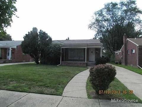 2nd image of 9871 Garvett St