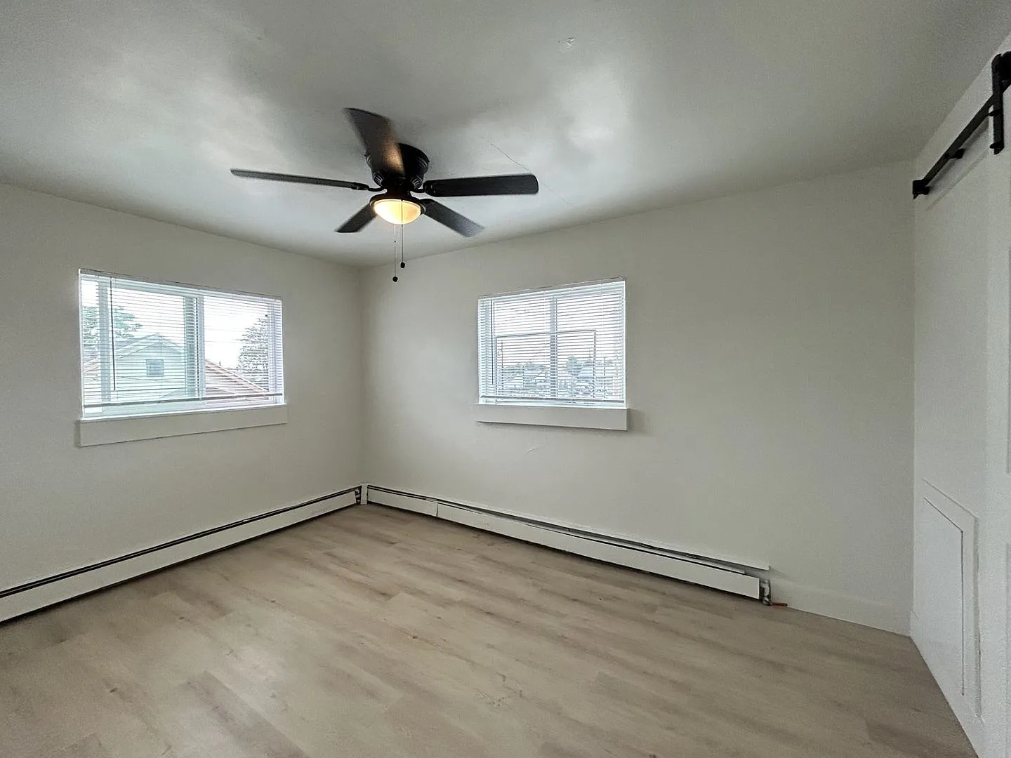Gregson Flats — Photo 4