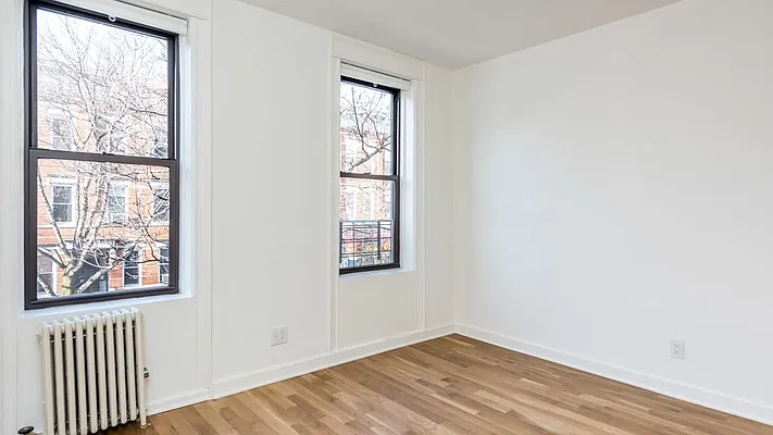Rented by Nooklyn NYC LLC | media 25