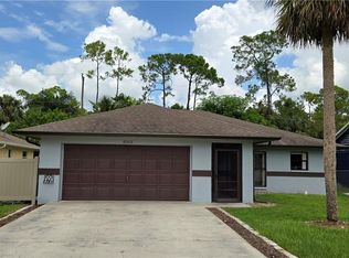 6003 Hollow Dr, Naples, FL 34112