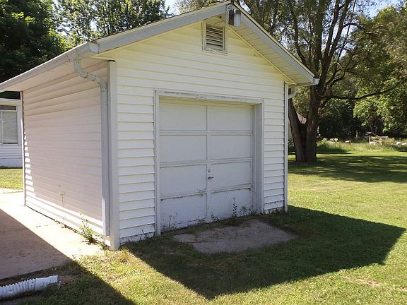 4th image of 53681 County Road 5