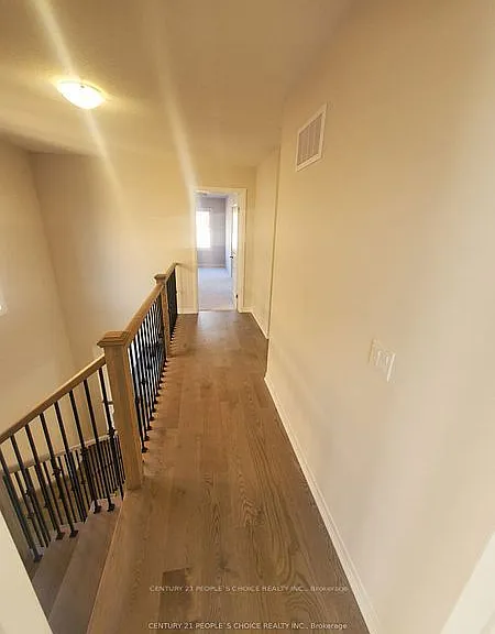 208 Leslie Davis St — Photo 6