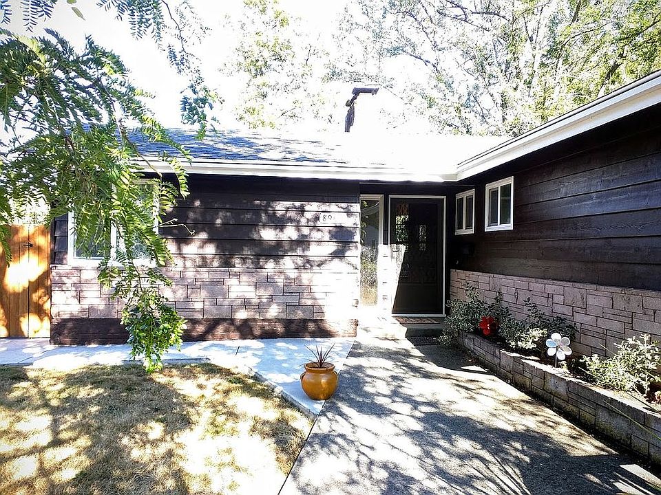 2nd image of 8906 SW 35th Ave