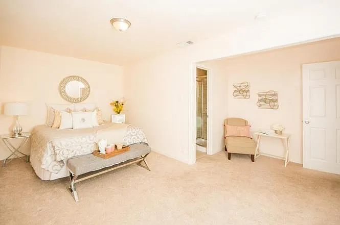 7407 Camellia Ln — Photo 4