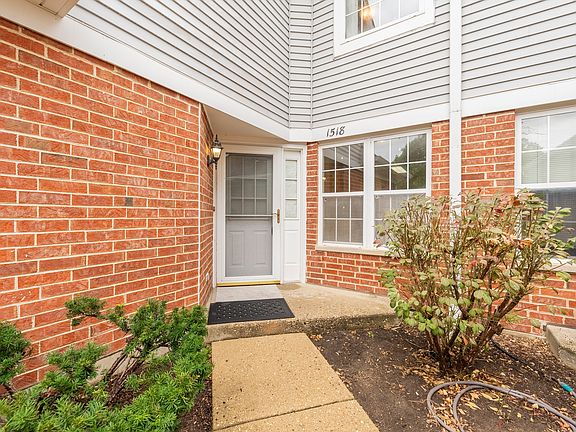 3rd image of 1518 Winfield Way #1518