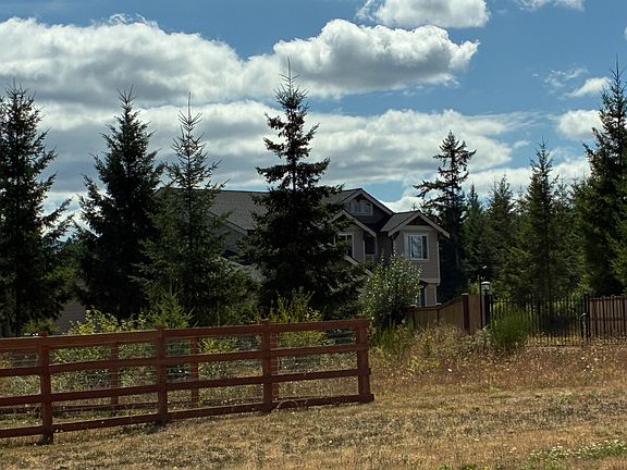 3rd image of 15644 Timber Ridge Dr SE
