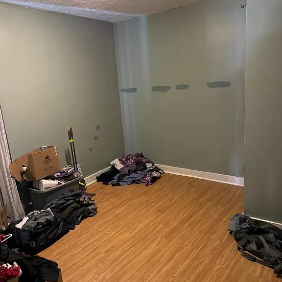 153 Benton St — Photo 8