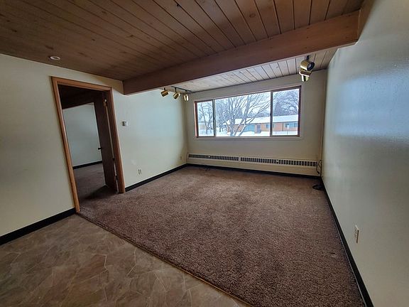 3rd image of 1115 18th Ave S #16