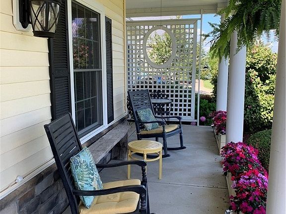 3rd image of 7172 Dunphys Way