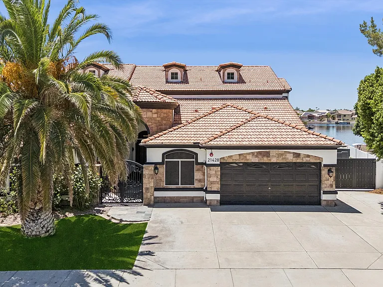 21428 N 55th Ave — Photo 49