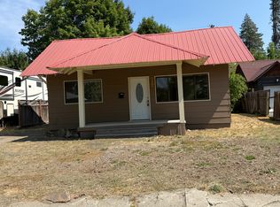 806 N 6th St, Coeur D Alene, ID 83814