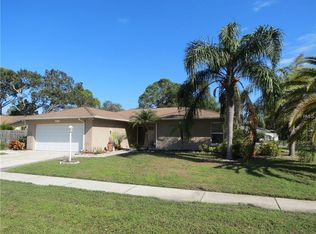 3828 Gatewood Dr, Sarasota, FL 34232
