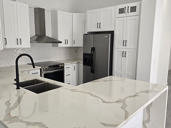 4th image of 2042 N 109th Ave