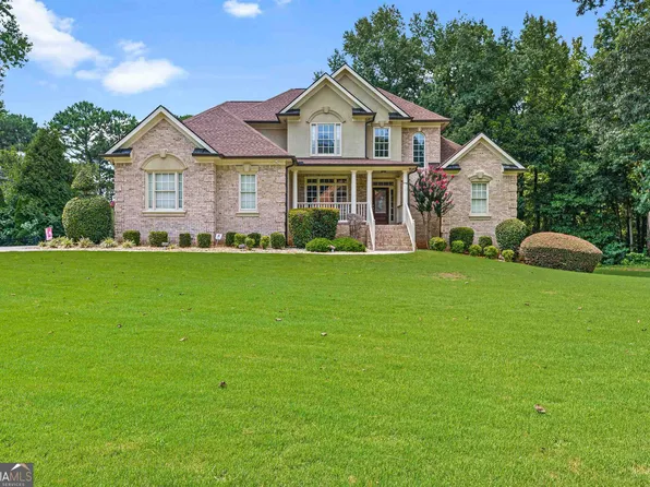 145 Fox Glove Dr, Covington, GA 30016