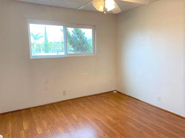 2 bed, 800 sqft, $1,935 — Photo 2