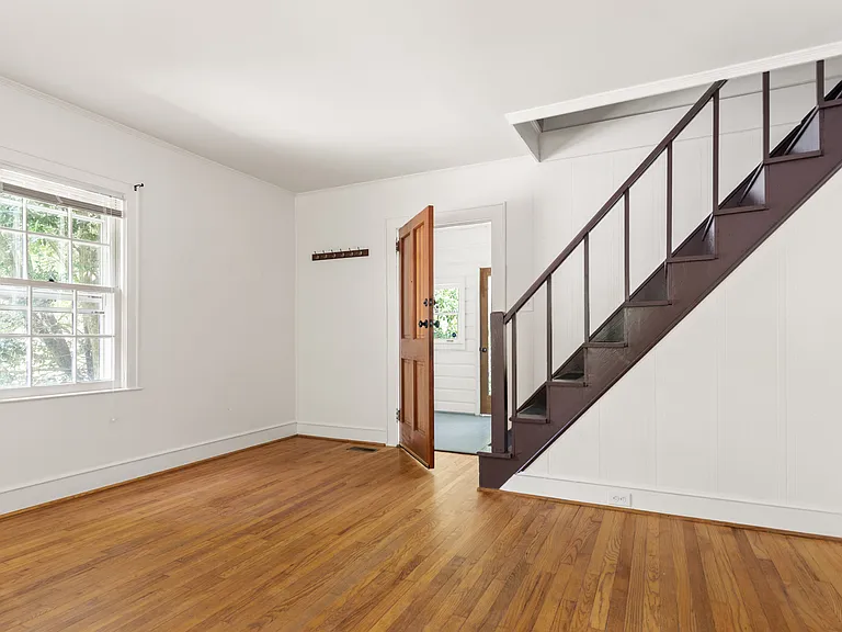 1806 Green St — Photo 4