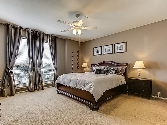 5th image of 876 Saddlebrook Dr