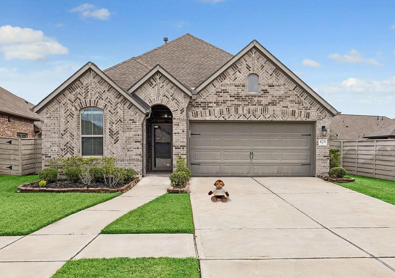 Move-in Ready Home in Manvel for Lease! — Photo 4