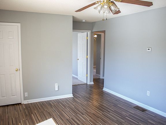 5th image of 1616 Holt Lane