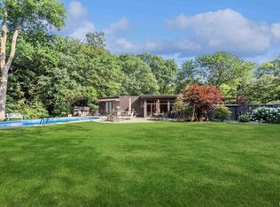 3805 11th Avenue Pl, Moline, IL 61265