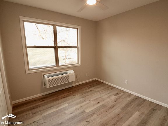 3rd image of 1222 Bertrand St #D
