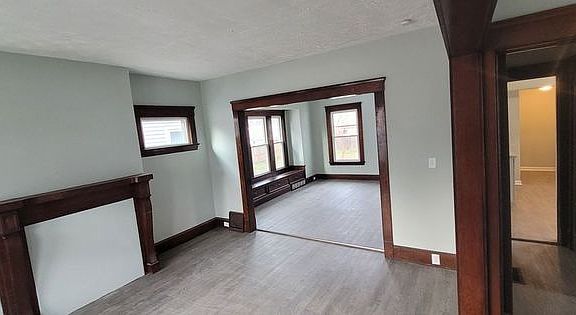 5th image of 3820 Brooklyn Ave #3820