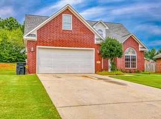 220 Casey Ln, Florence, AL 35633